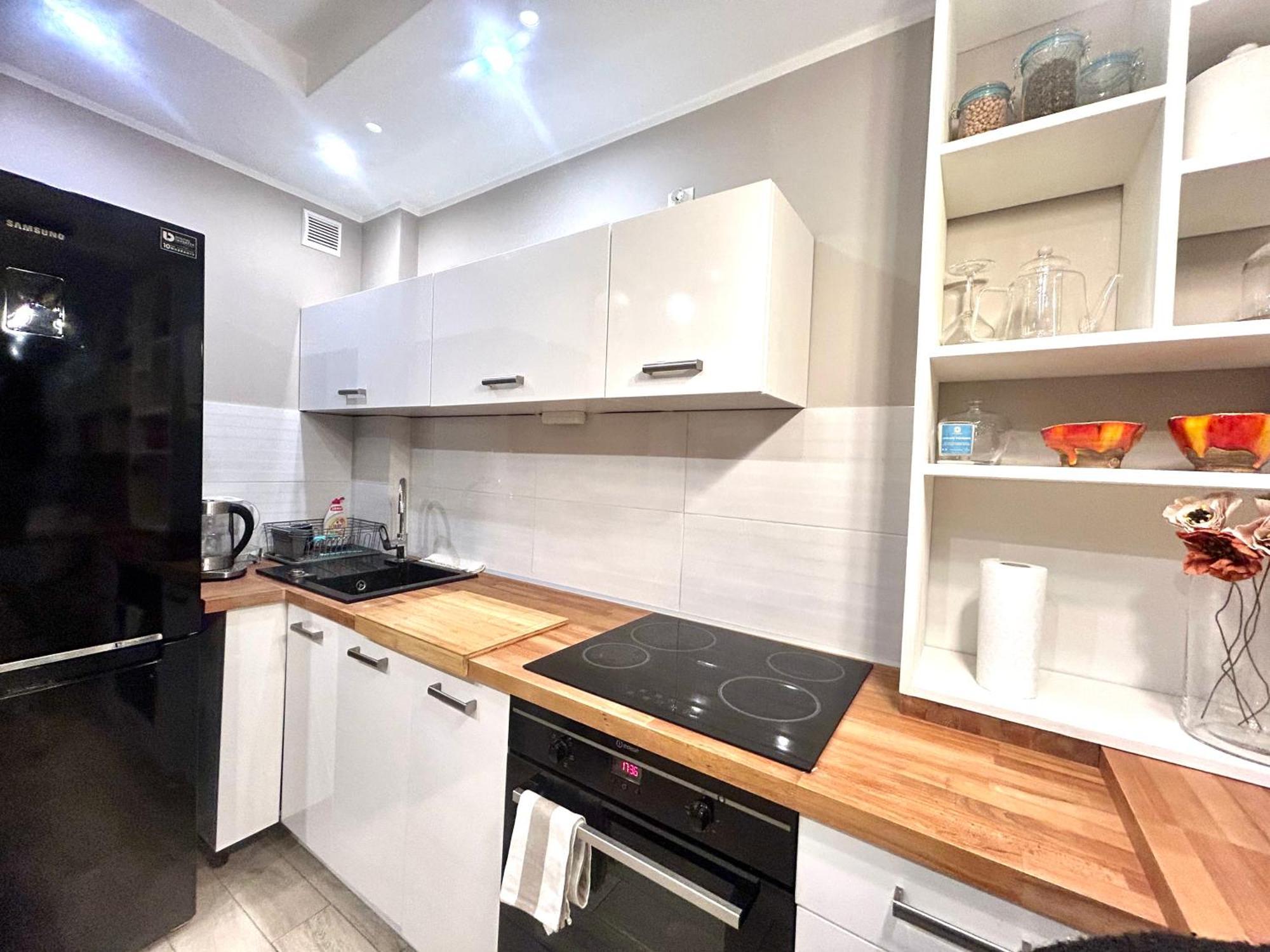 Bhakti Apartament ทอรูน ภายนอก รูปภาพ